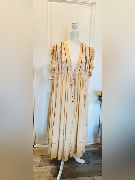 Free People Dresses & Skirts - Free People Will Wait For You Midi Embroidered cream dress Boho size L Like New